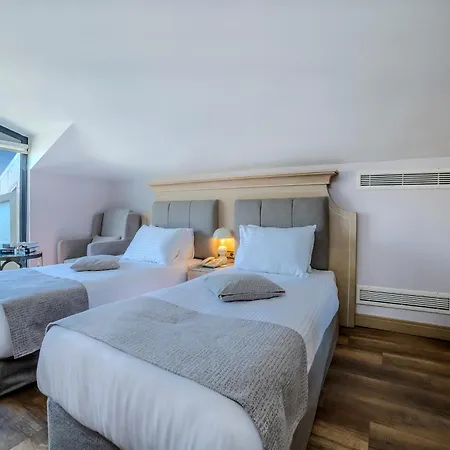The Conforium Hotel