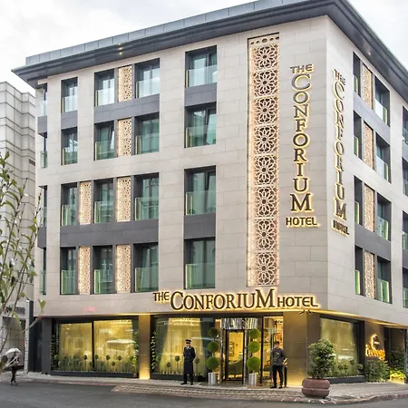 The Conforium فندق